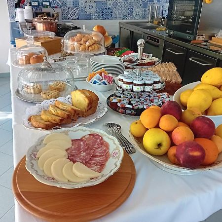 이스키아 La Pergola Del Torchio B&B 외부 사진
