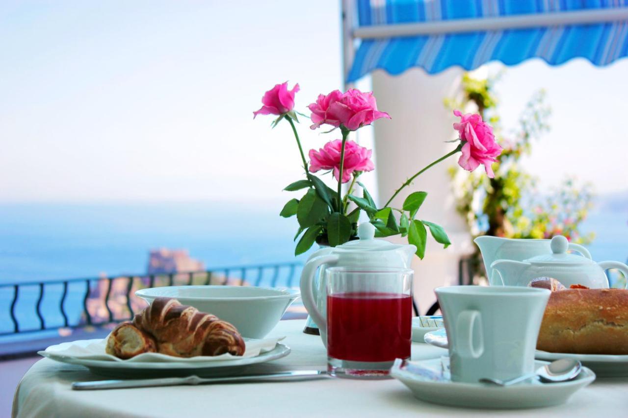 이스키아 La Pergola Del Torchio B&B 외부 사진